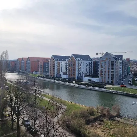 Apartament Z Widokiem Na Motlawe * Гданьск